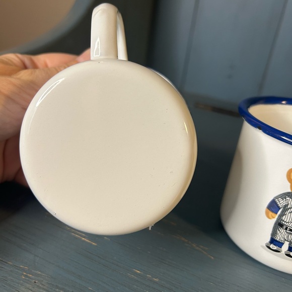 2023 New York Yankee Stadium SGA Oris Bear Mugs - Picture 5 of 8